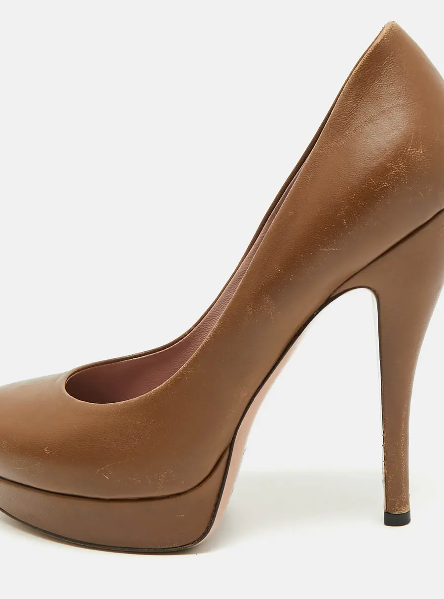 Gucci Size 37.5 Brown Leather Platform Pumps