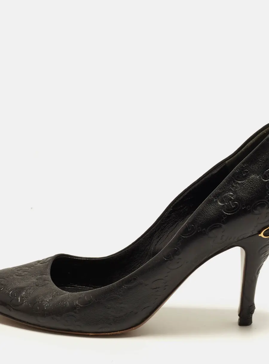 Gucci Size 39 Black GG Guccissima Leather Pumps