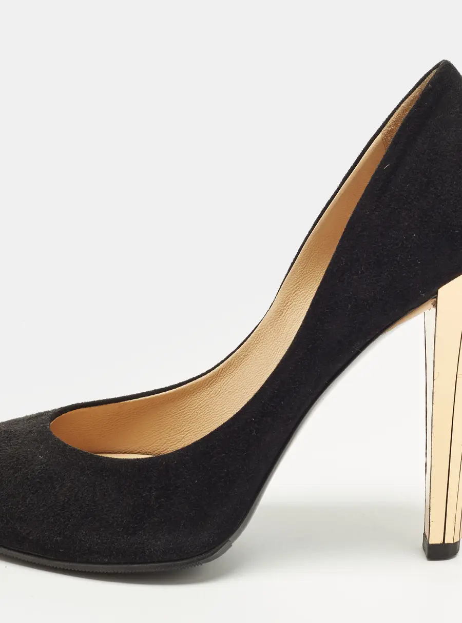 Gucci Size 38 Black Suede Peep Toe Pumps
