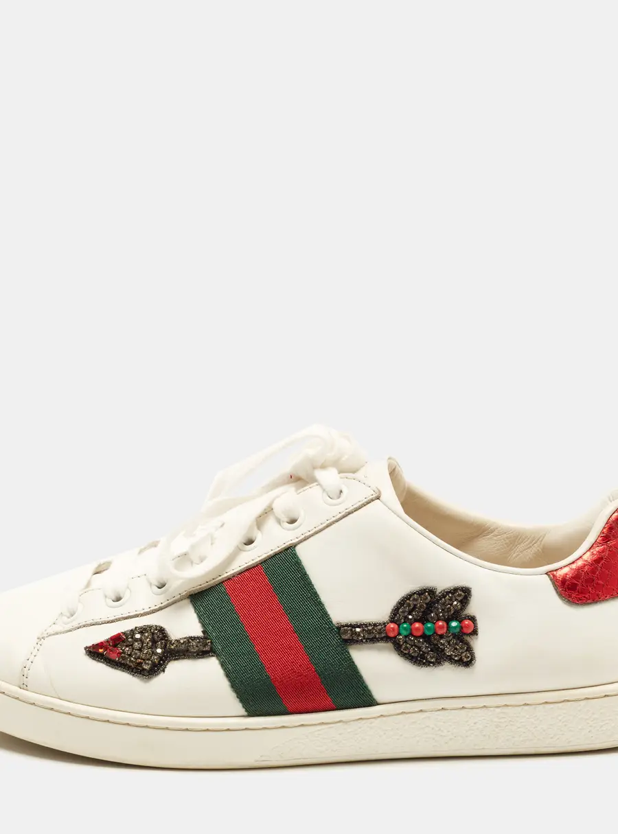 Gucci Ace Size 38.5 White Leather and Python Embossed Web Arrow Crystal Embellished Low Top Sneakers