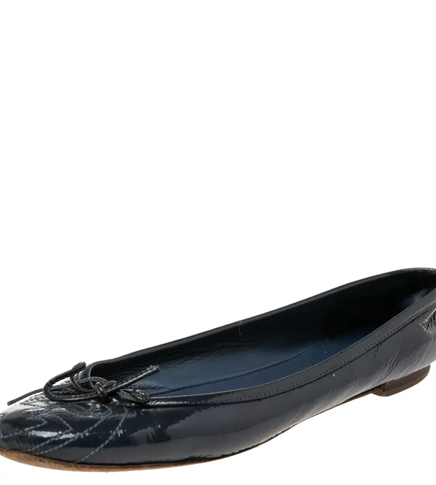 Gucci Soho Size 36.5 Navy Blue Patent Leather Ballet Flats