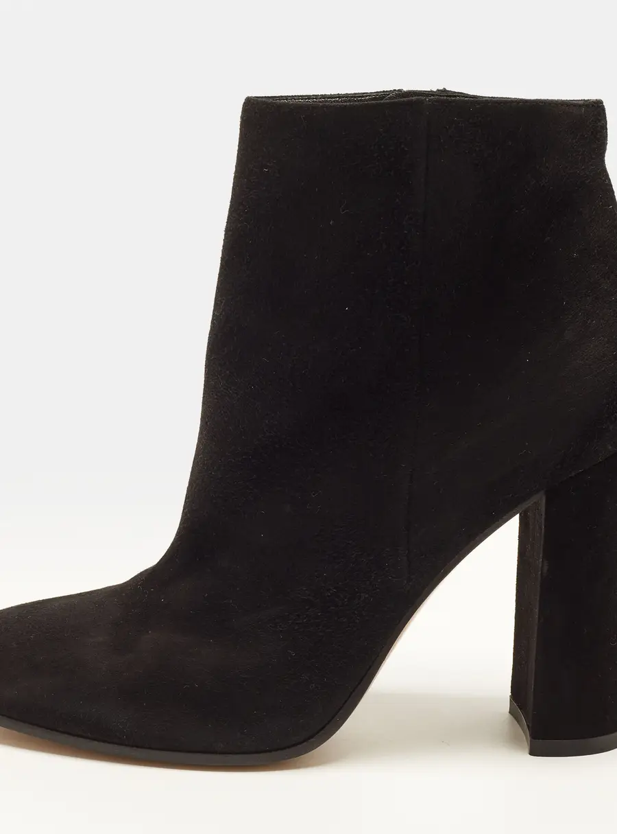 Gianvito Rossi Size 36 Black Suede Ankle Length Boots
