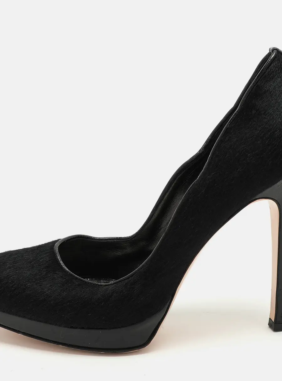 Gianvito Rossi Black Calf Hair and Patent Leather Pumps Size 38.5