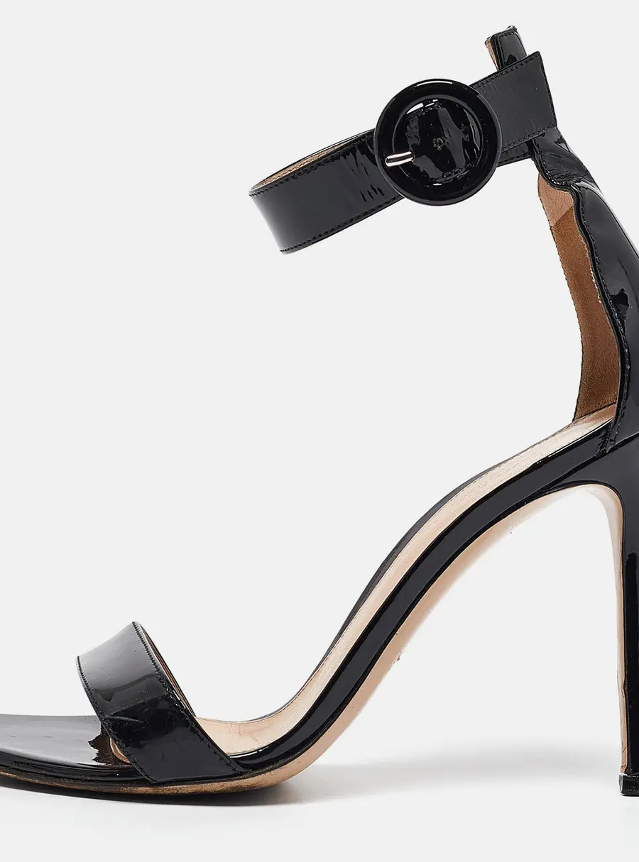 Gianvito Rossi Black Patent Leather Portofino Ankle Strap Sandals Size 36