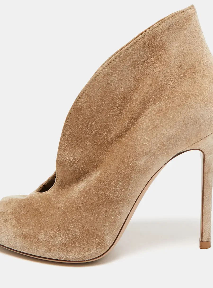 Gianvito Rossi Beige Suede Vamp Booties Size 36