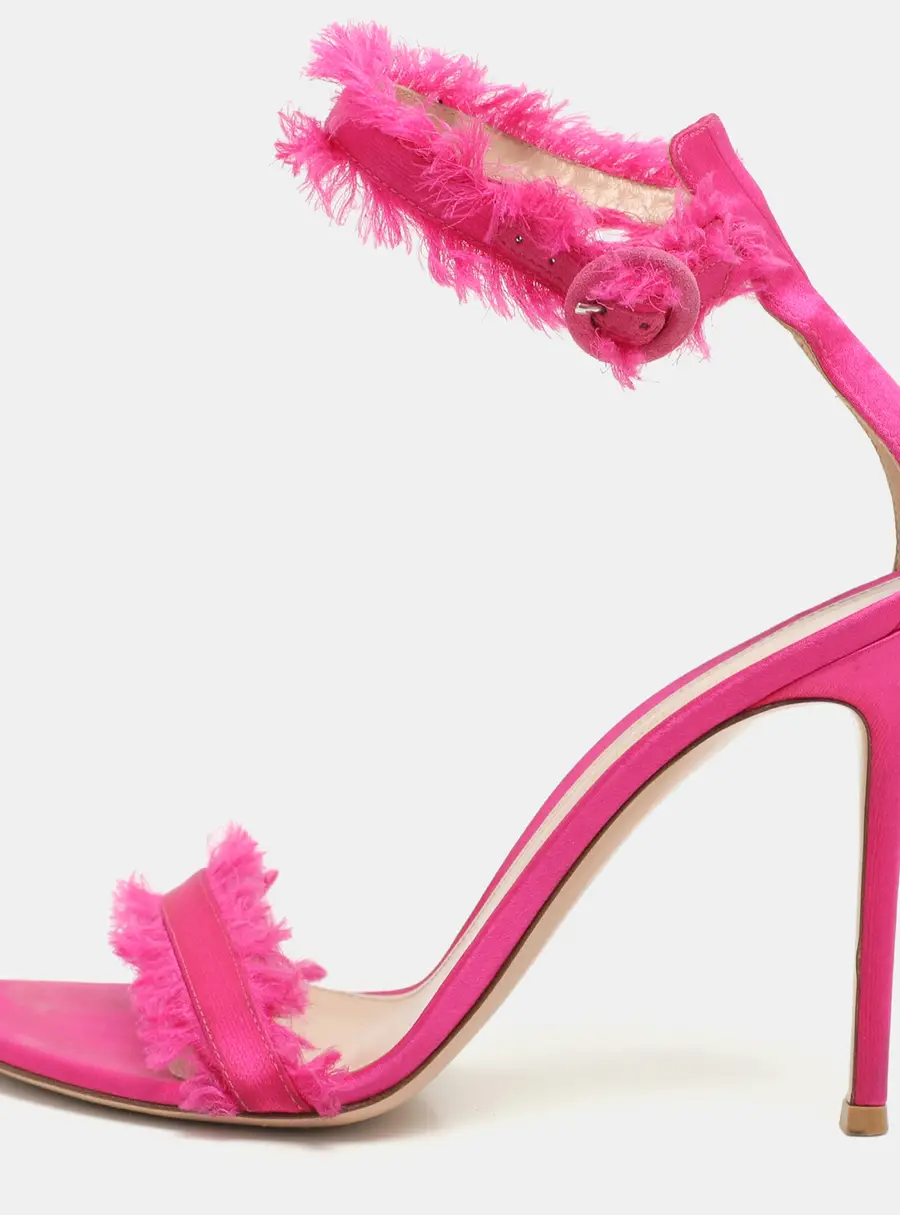 Gianvito Rossi Portofino Size 39 Pink Satin Ankle Strap Sandals