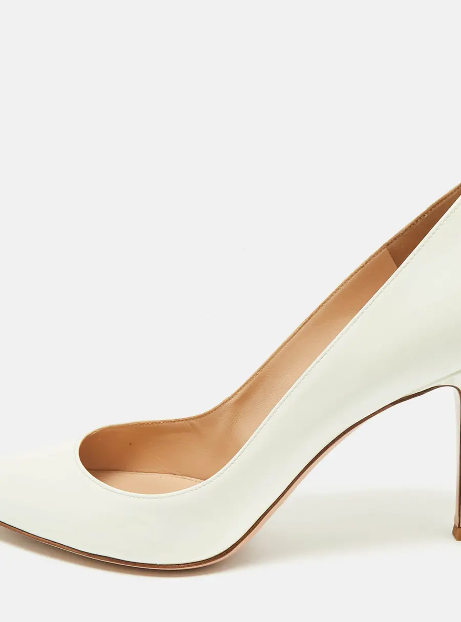 Gianvito Rossi White Patent Leather Plexi Pumps Size 41