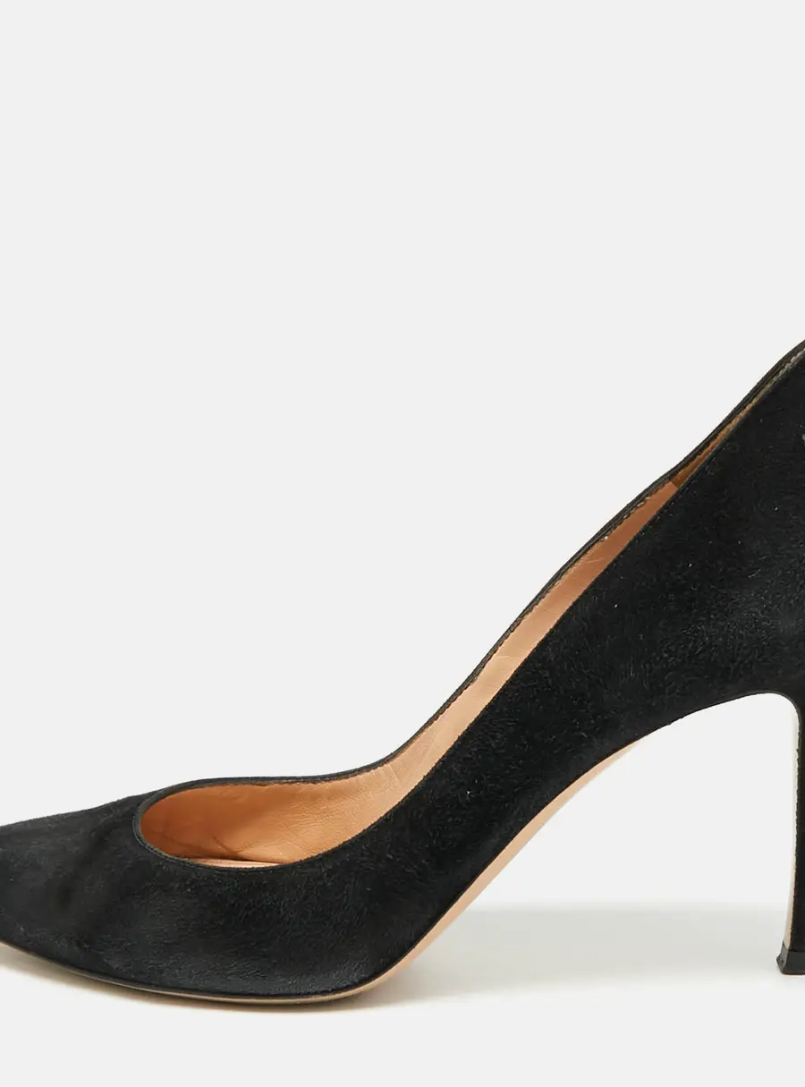 Gianvito Rossi Size 37.5 Black Suede Pointed Toe Pumps
