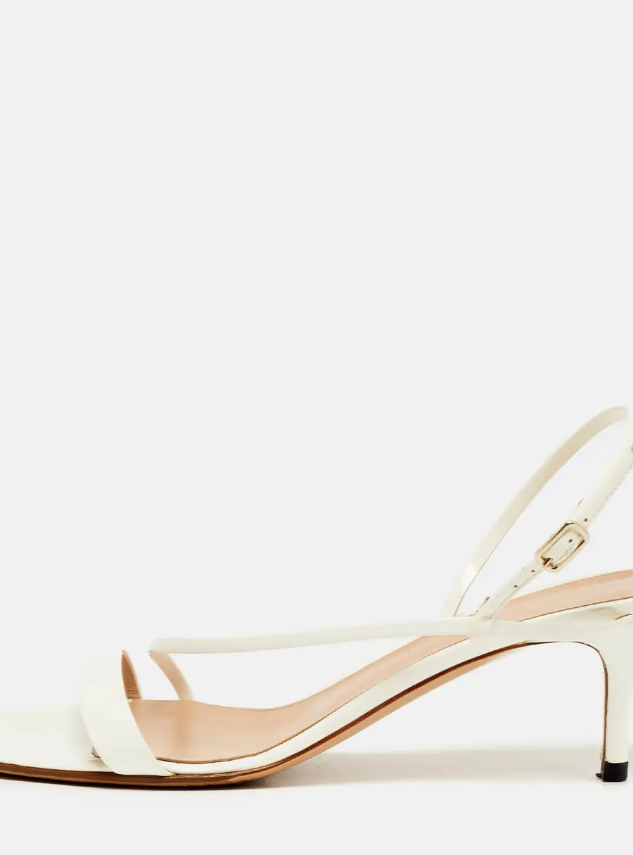 Gianvito Rossi Manhattan Size 41.5 White Patent Leather Slingback Sandals