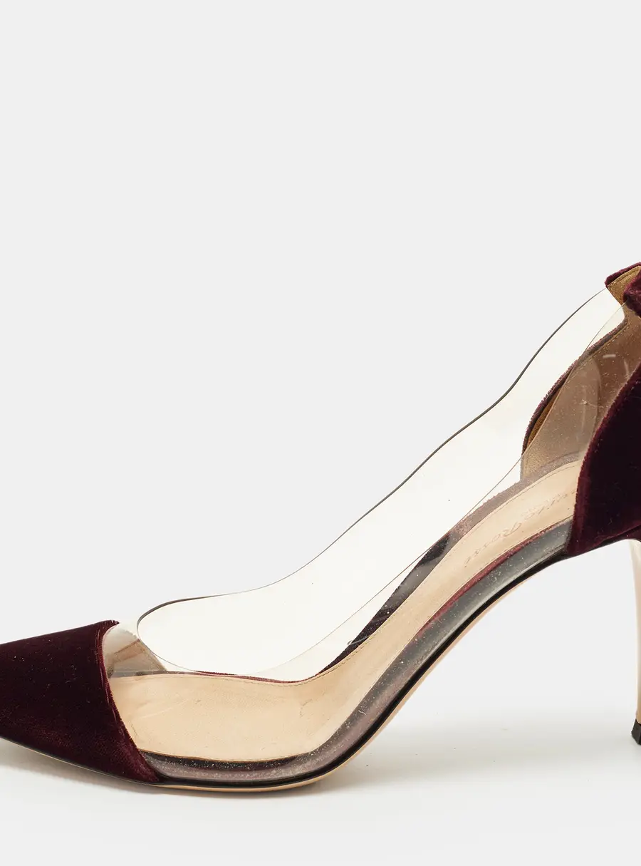 Gianvito Rossi Plexi Size 39 Transparent/Purple PVC and Velvet Pumps