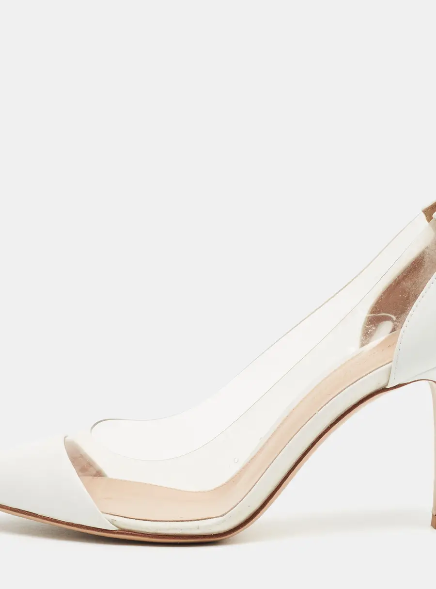 Gianvito Rossi Plexi Size 36.5 Transparent/White Leather and PVC Pumps