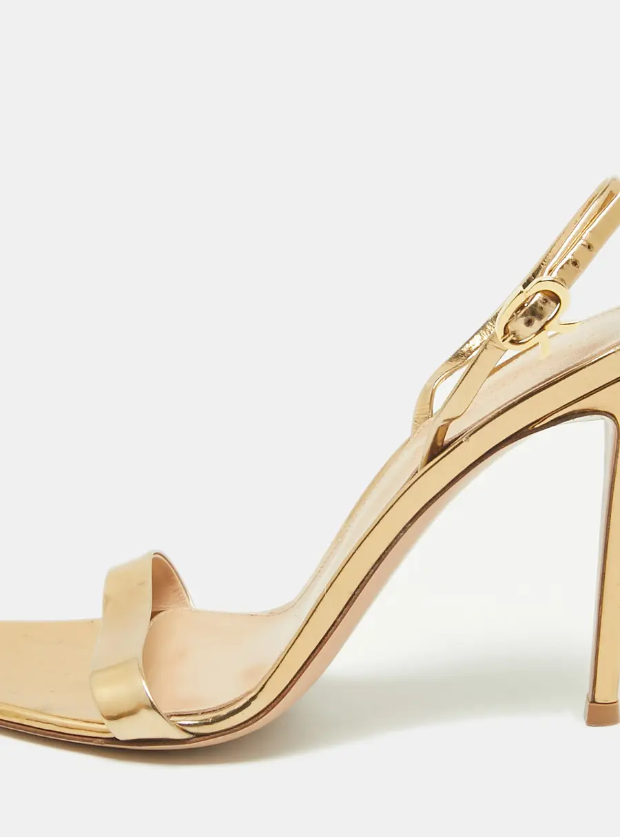 Gianvito Rossi Ribbon Size 38.5 Gold Leather Slingback Sandals