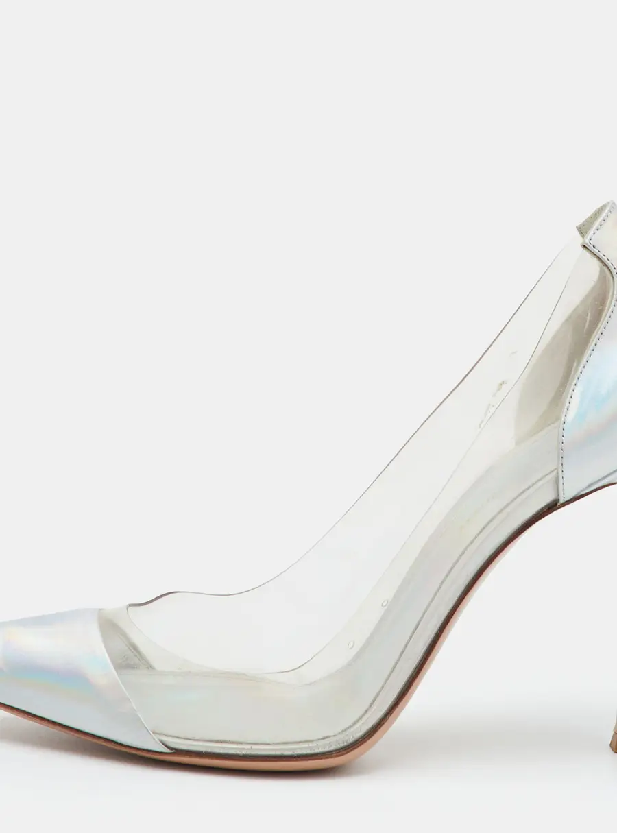 Gianvito Rossi Plexi Size 38.5 Transparent/Holographic Leather and PVC Pumps