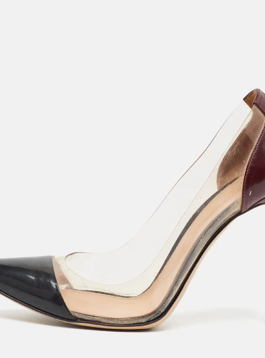 Gianvito Rossi Plexi Size 37 Transparent/Black Patent Leather and PVC Pumps