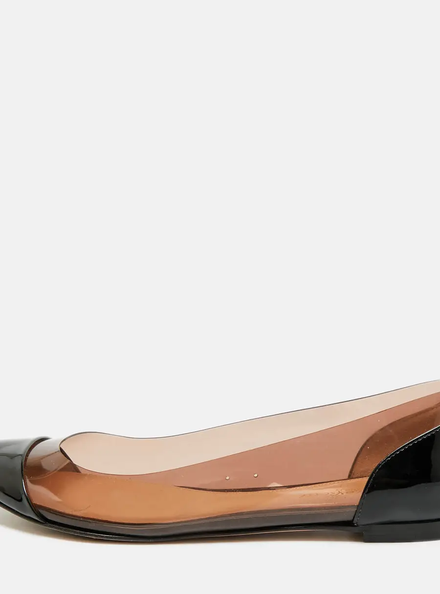 Gianvito Rossi Plexi Size 36 Black Patent Leather and PVC Ballet Flats