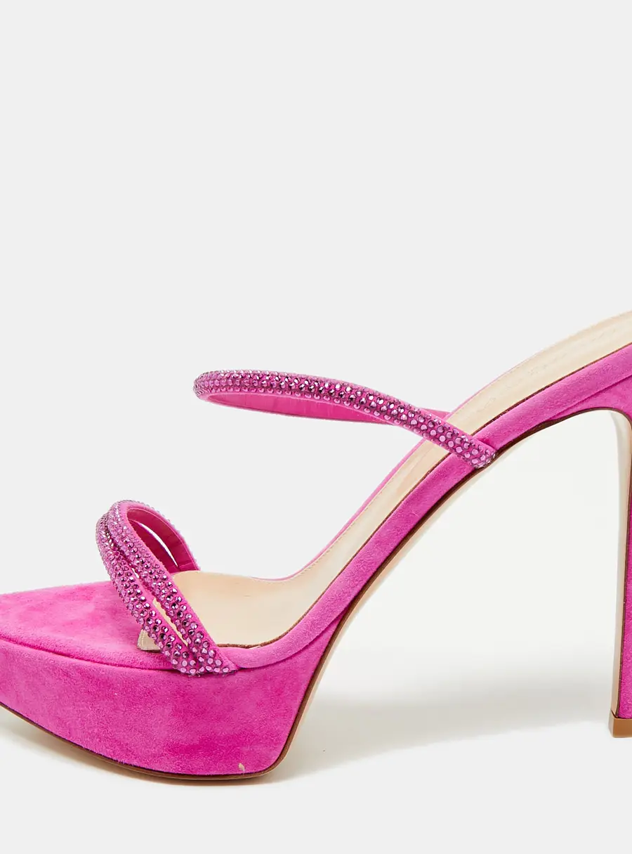 Gianvito Rossi Cannes Size 38.5 Pink Suede Crystal Embellished Platform Sandals