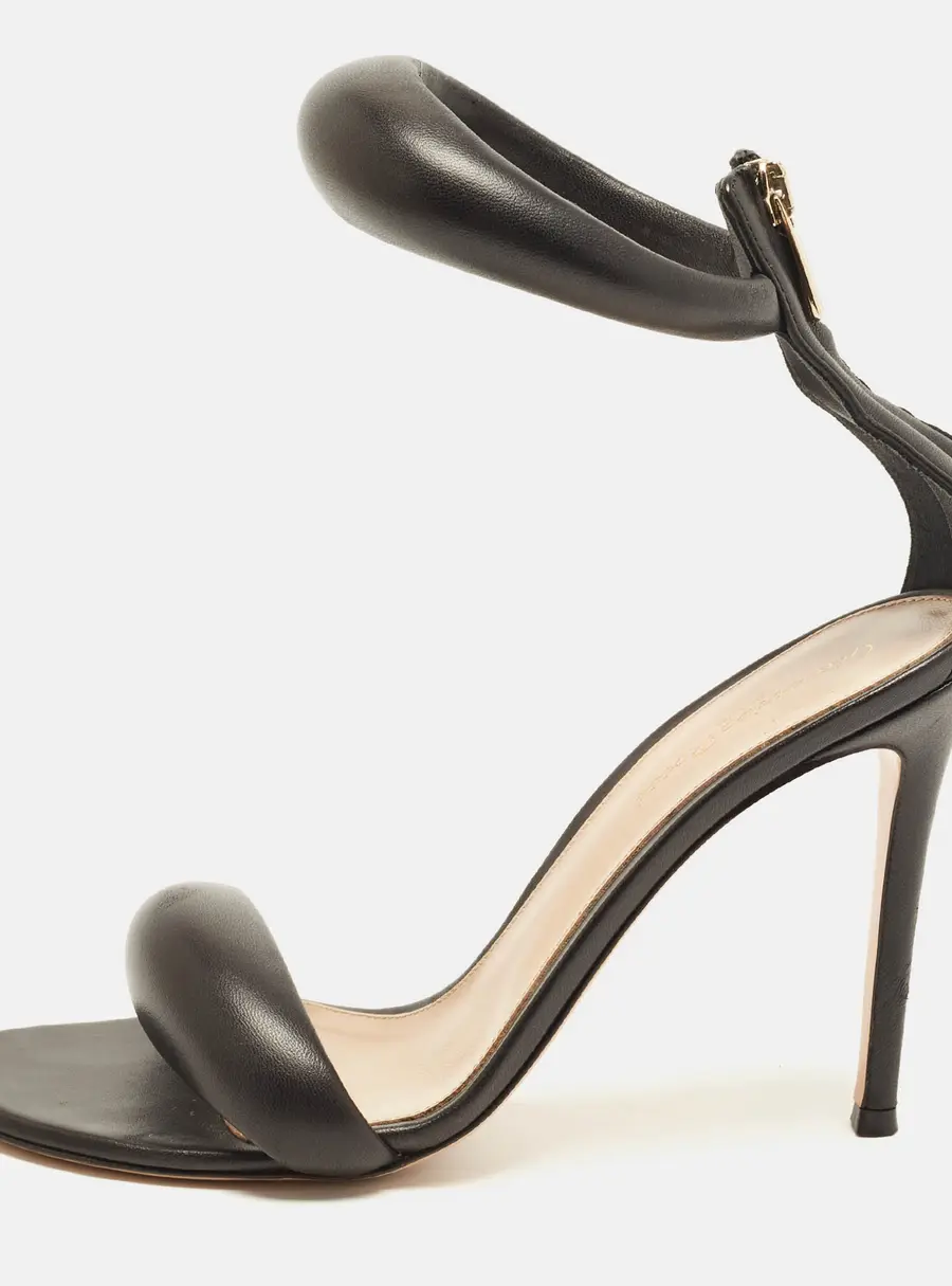Gianvito Rossi Bijoux Size 39 Black Leather Ankle Strap Sandals