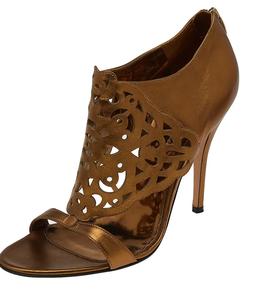 Gianvito Rossi Metallic Gold Leather Open Toe Sandals Size 40