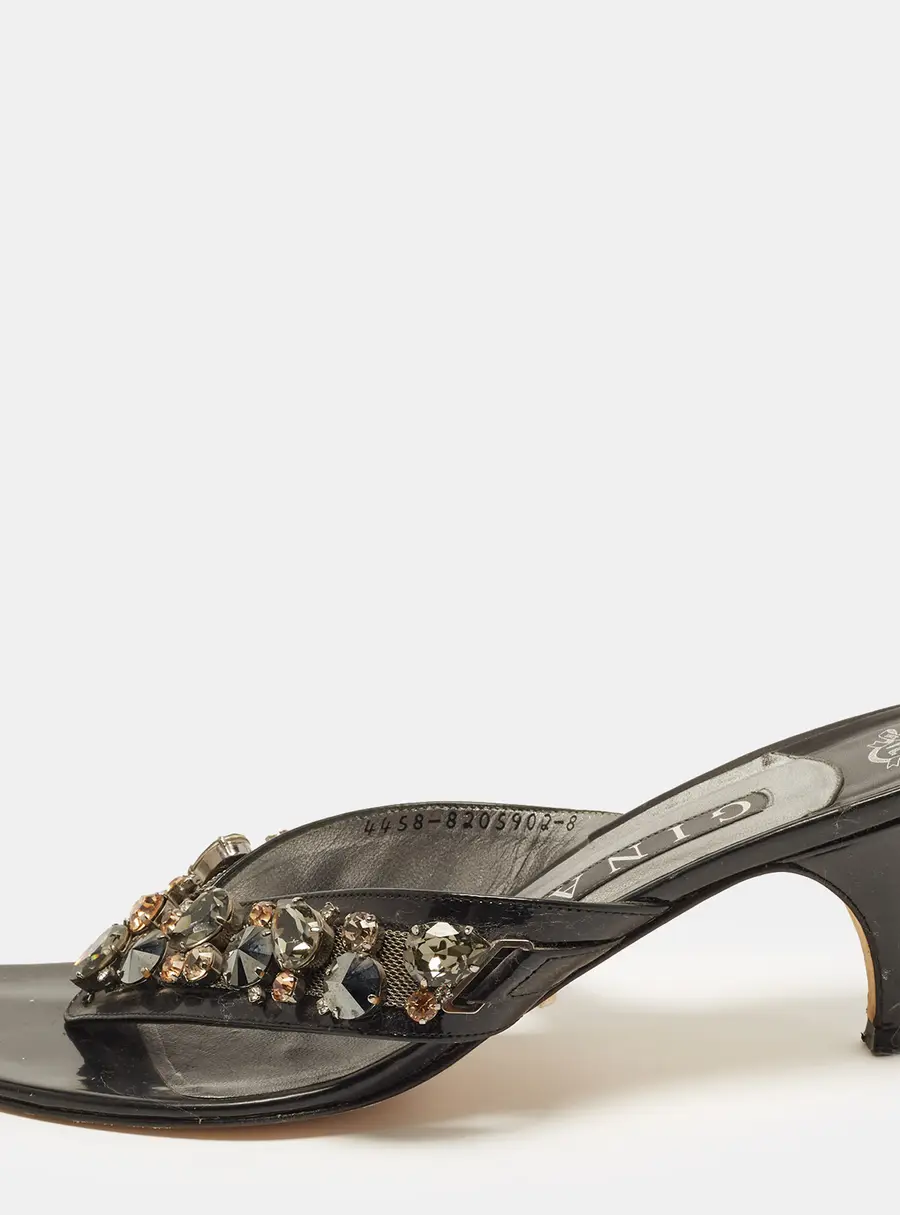 Gina Size 41 Black Patent Leather Crystals Embellished Thong Sandals