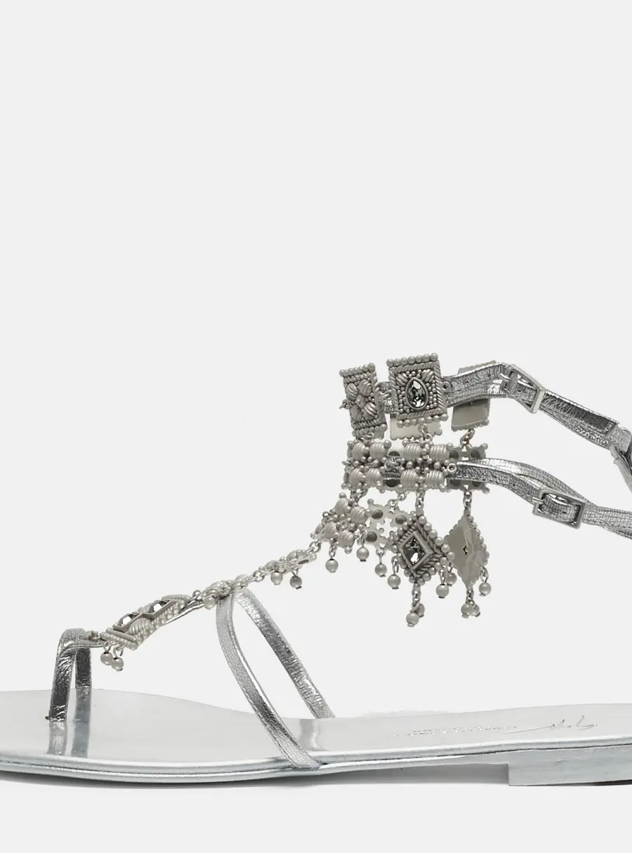 Giuseppe Zanotti Amira Size 37 Silver Leather Charm Embellished Gladiator Flat Sandals