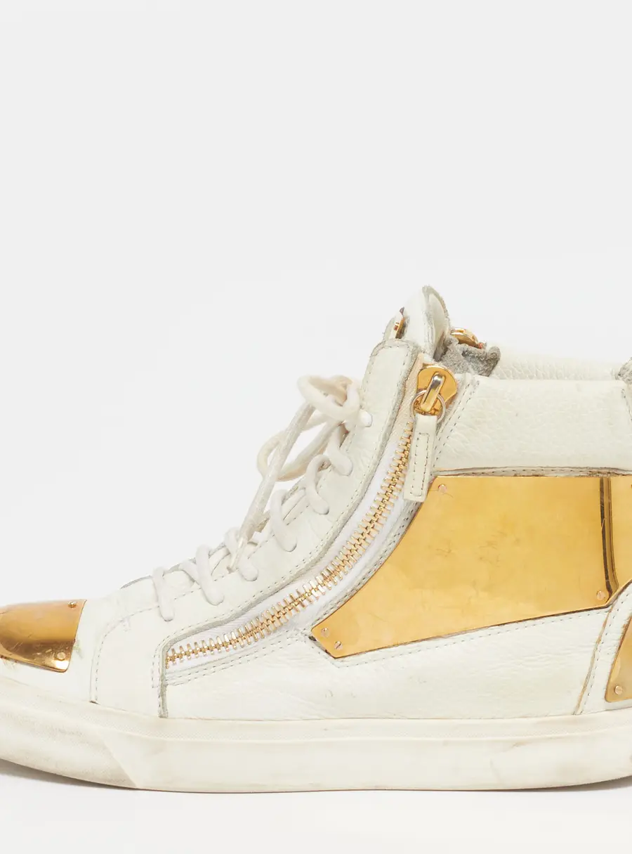 Giuseppe Zanotti Size 38.5 White Leather Metal Embellished Double Zip High Top Sneakers