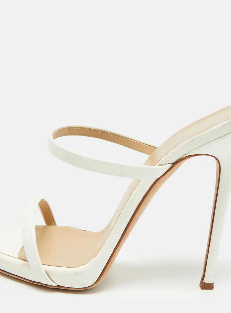 Giuseppe Zanotti Darsey Size 36 White Croc Embossed Leather Slide Sandals