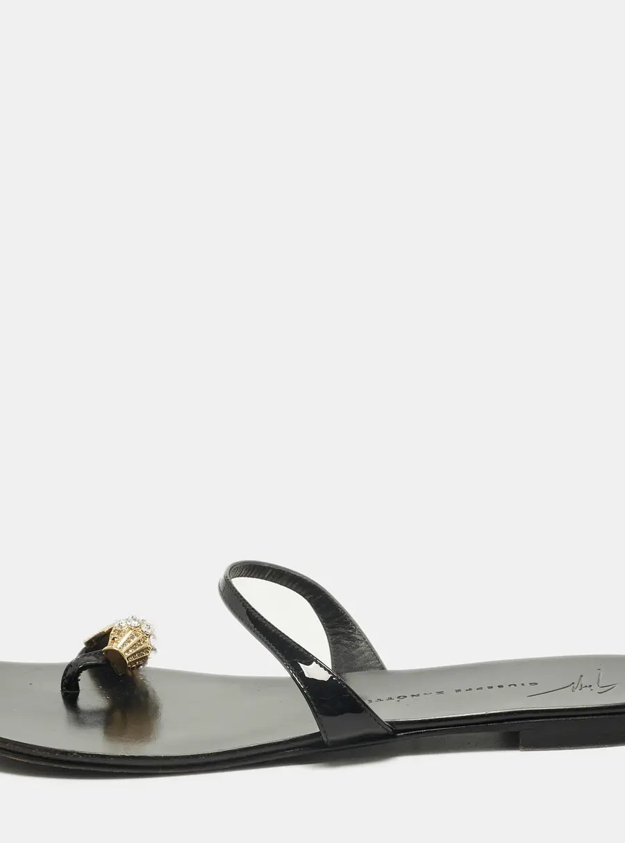 Giuseppe Zanotti Size 38.5 Black Patent Leather Thong Sandals