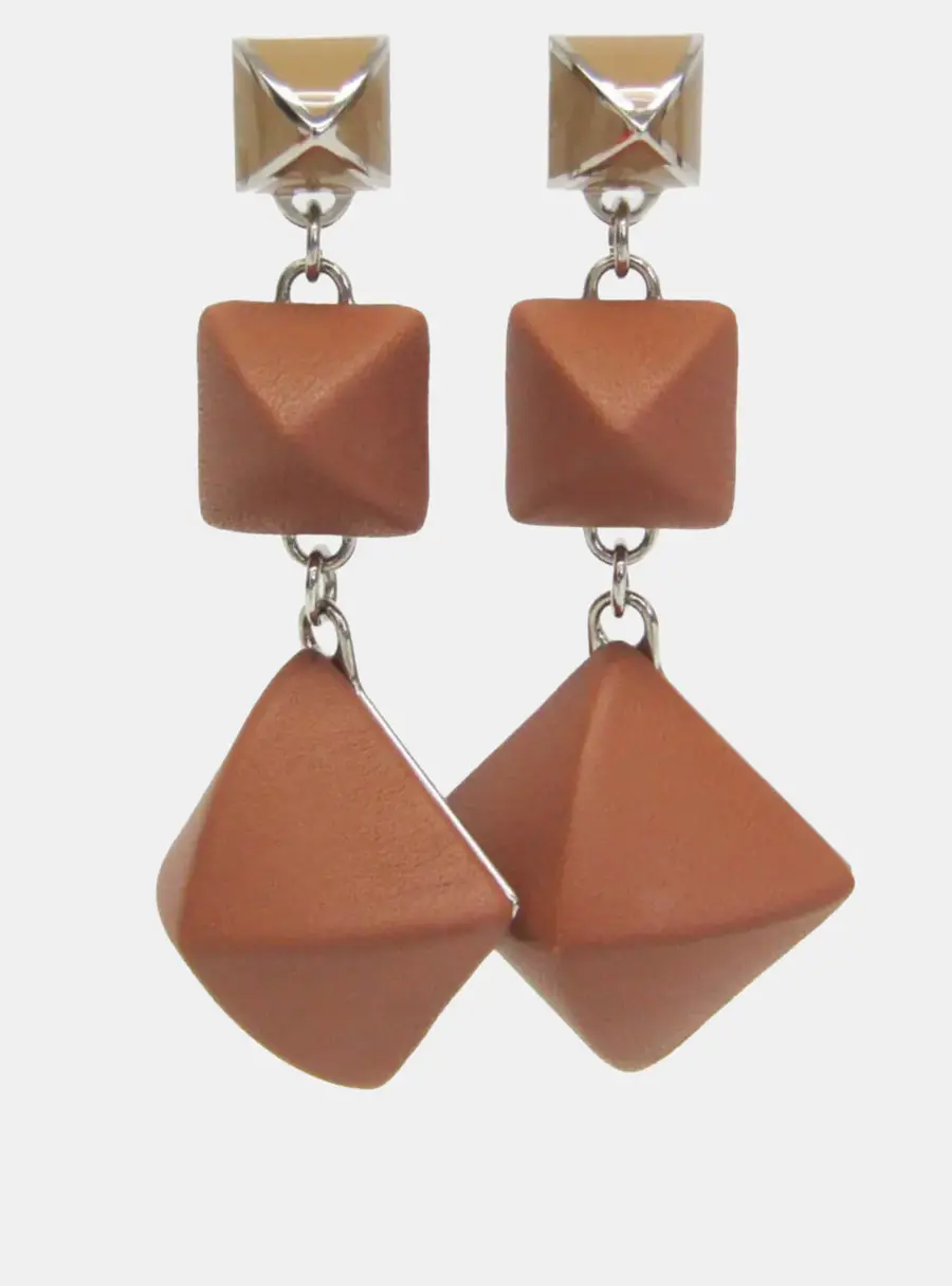 Herm&egrave;s Medor Gaine GM Brown Leather Metal Stud Earrings