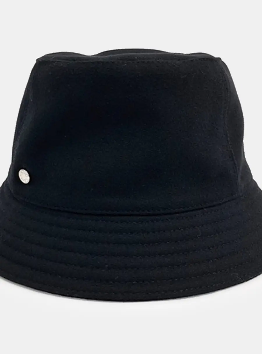 Hermès Black cashmere bucket hat
