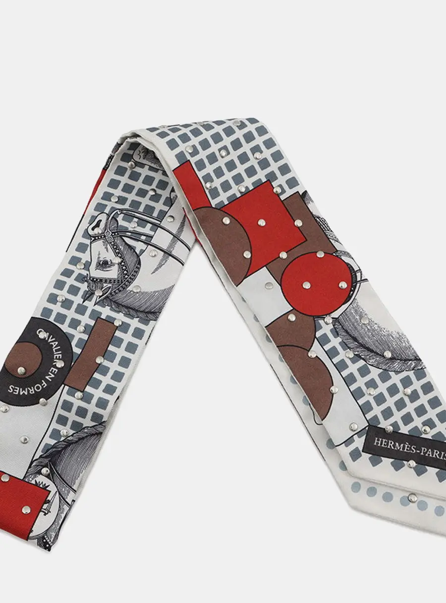 Hermes Twilly Crouthe Cavalier En Formes Blanc/Gris/Brown Silk