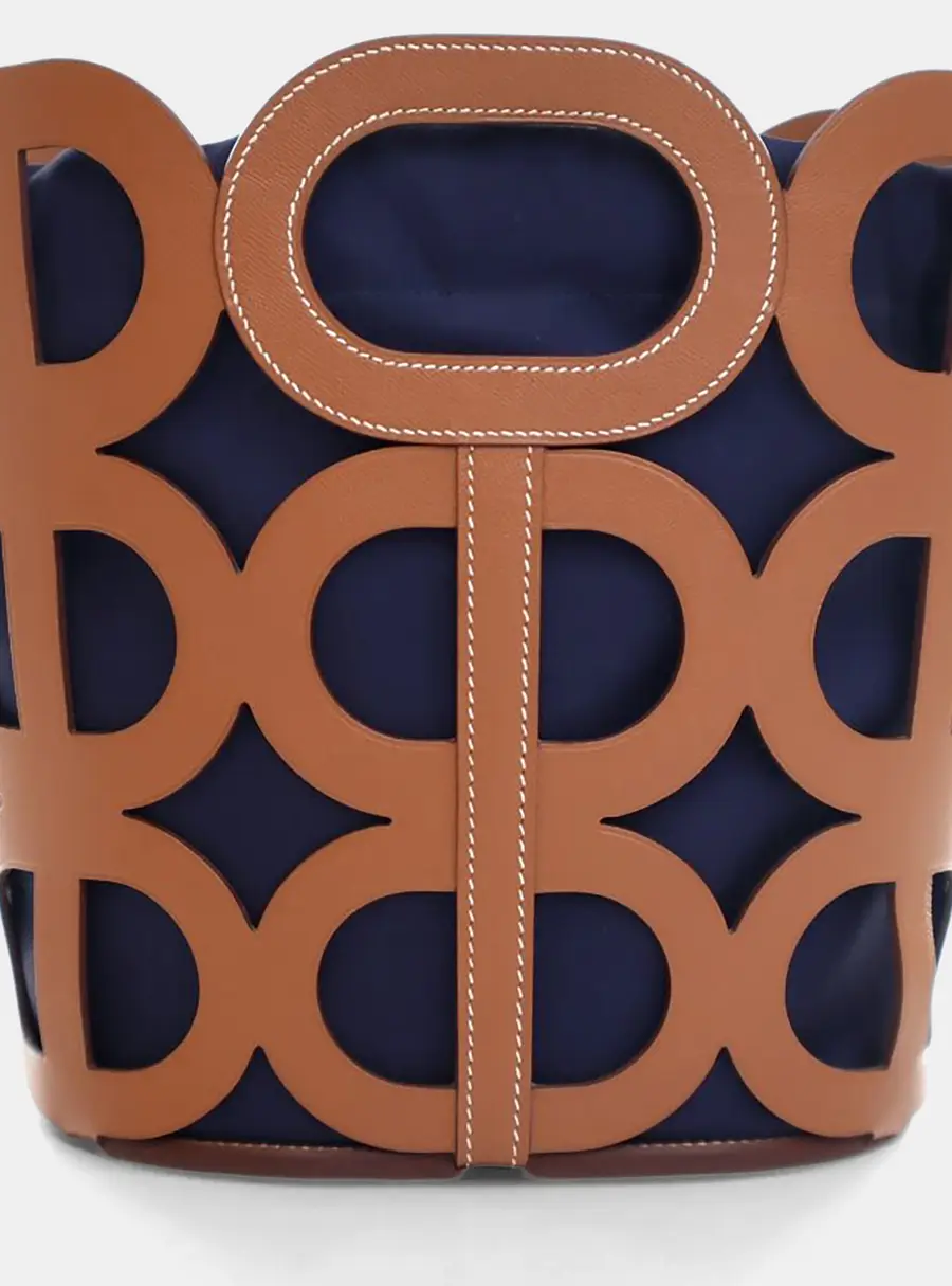 Hermes Gold Veau Madame Chaine d'Ancre Tote
