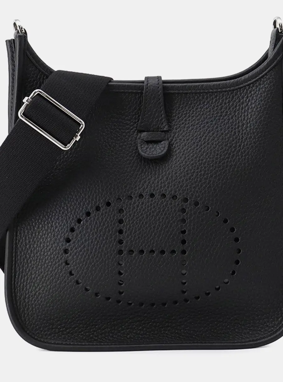 Hermes Evelyne 23 Black Taurillon Clemence Size 23