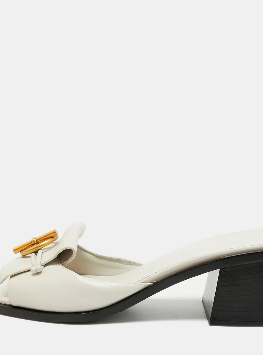 Hermes Ilot Size 38 White Leather Slide Sandals