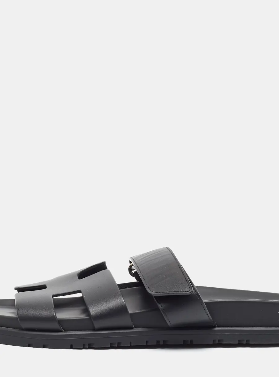 Hermes Chypre Size 39 Black Leather Slide Sandals