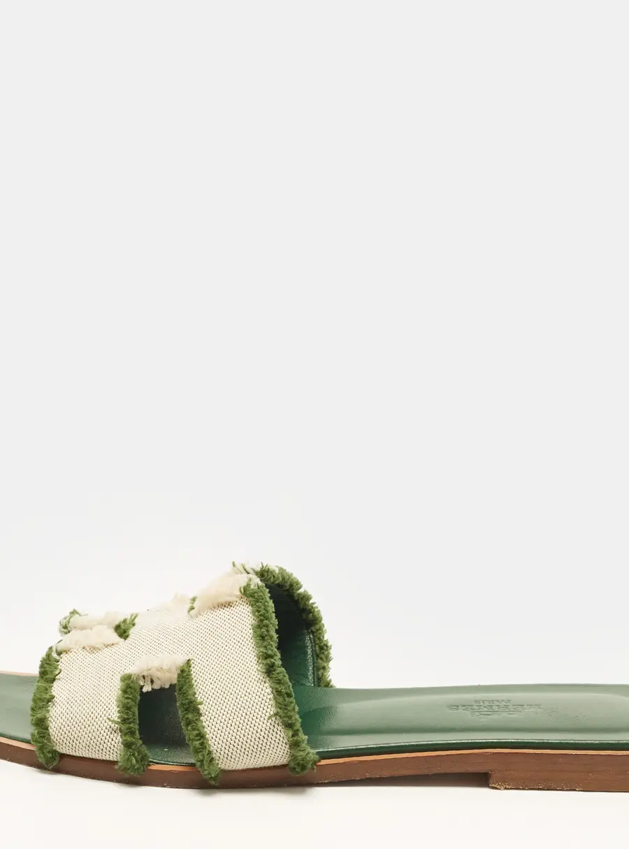 Hermes Oran Size 38 White/Green Canvas Flat Slides