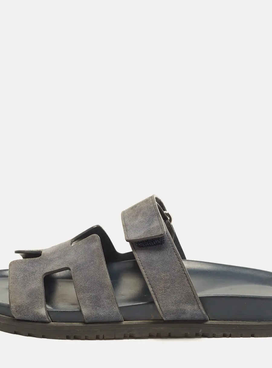 Hermès Chypre Size 40 Navy Blue Suede Flat Sandals
