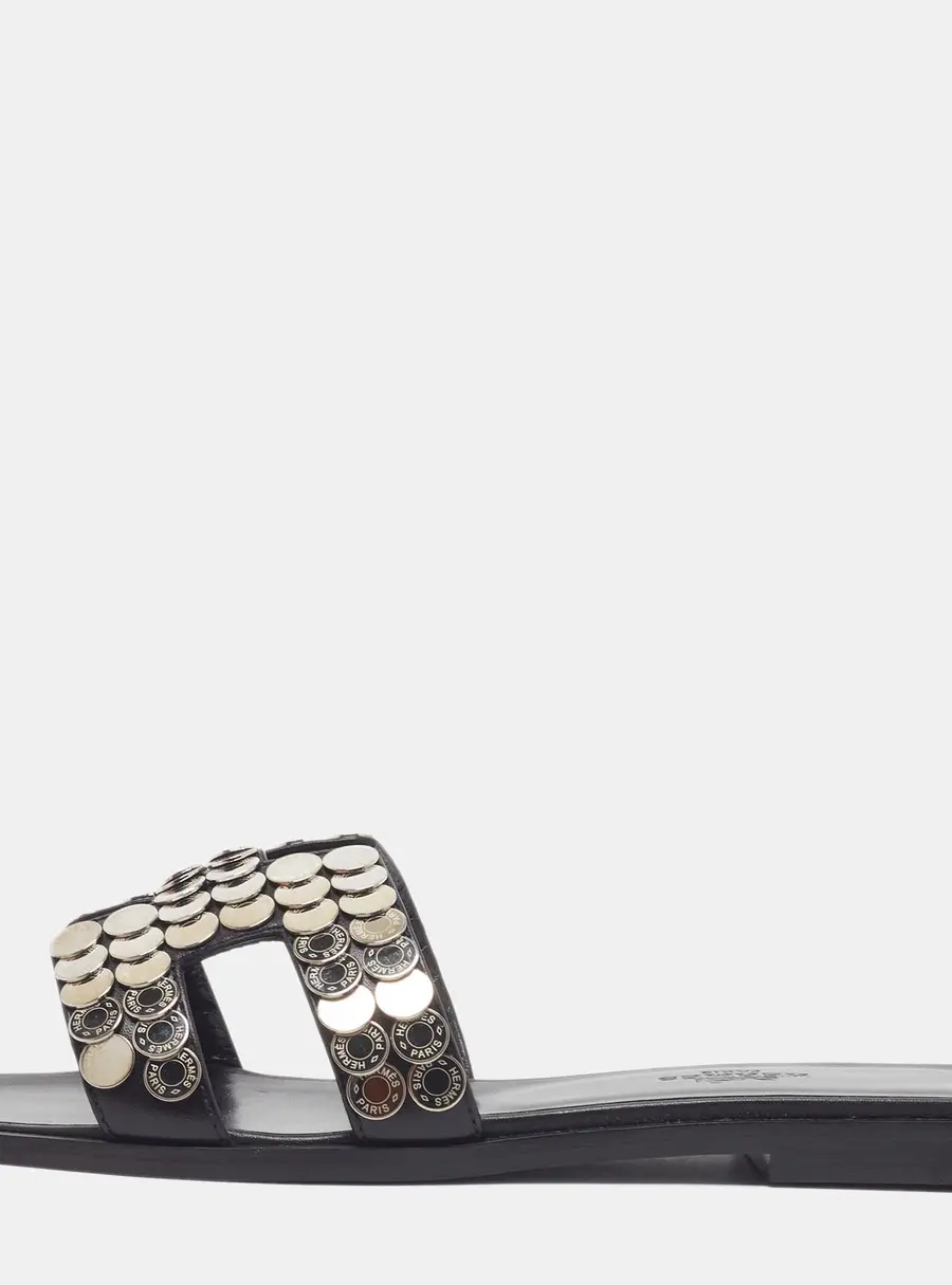 Hermès Oran Size 36.5 Black Leather Clou De Selle Embellished Flat Slide