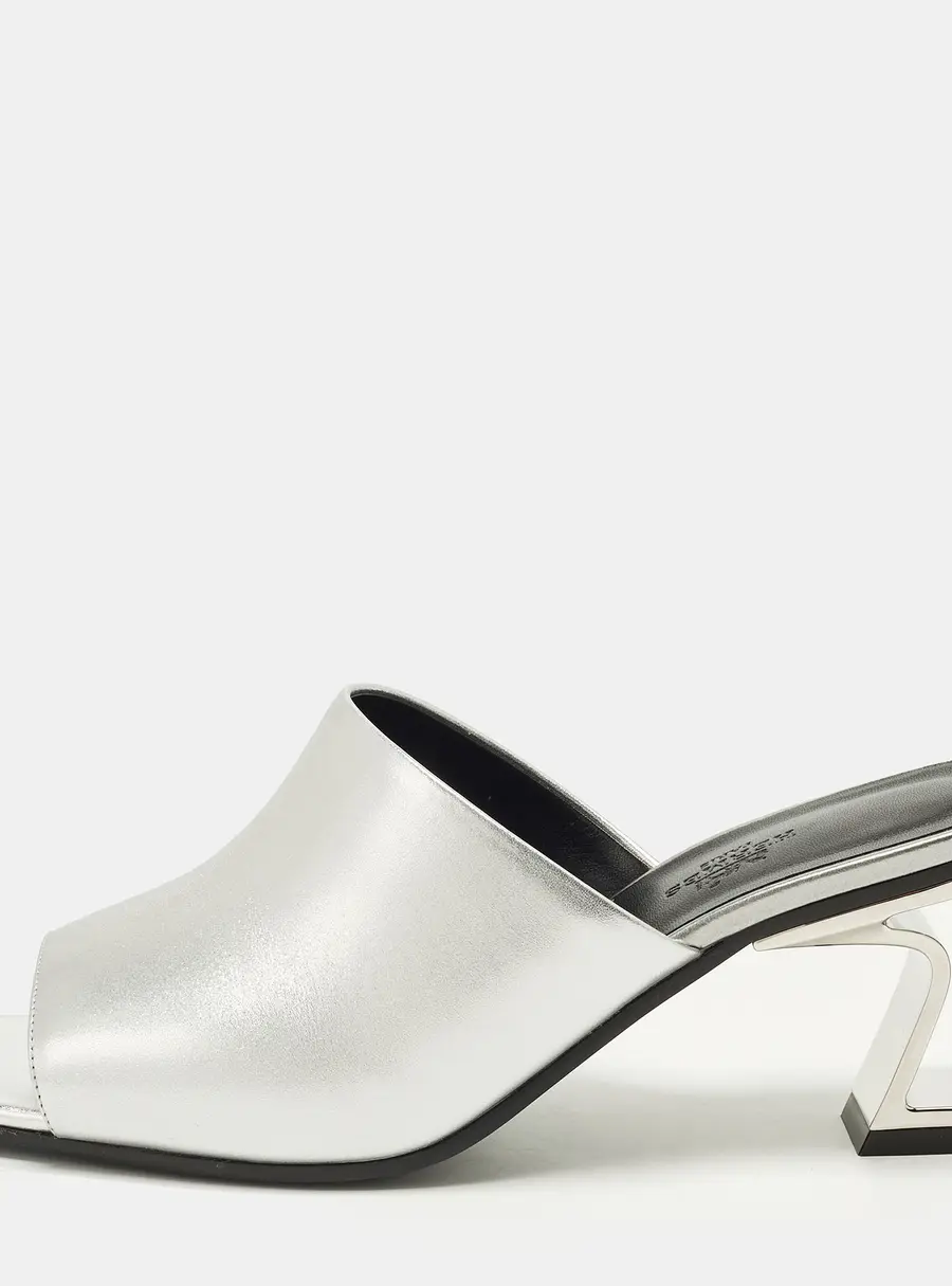 Hermes kylie Size 39 Silver Leather Slide Sandals