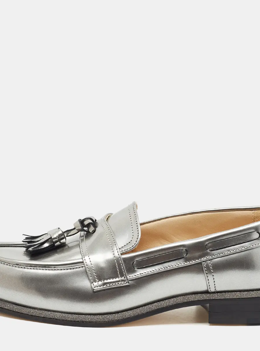 Jimmy Choo Size 35.5 Silver Patent Leather Tassel Loafers