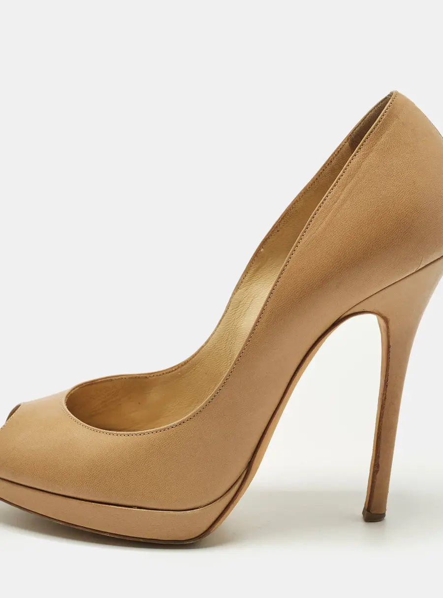 Jimmy Choo Quiet Size 37 Beige Leather Peep Toe Pumps