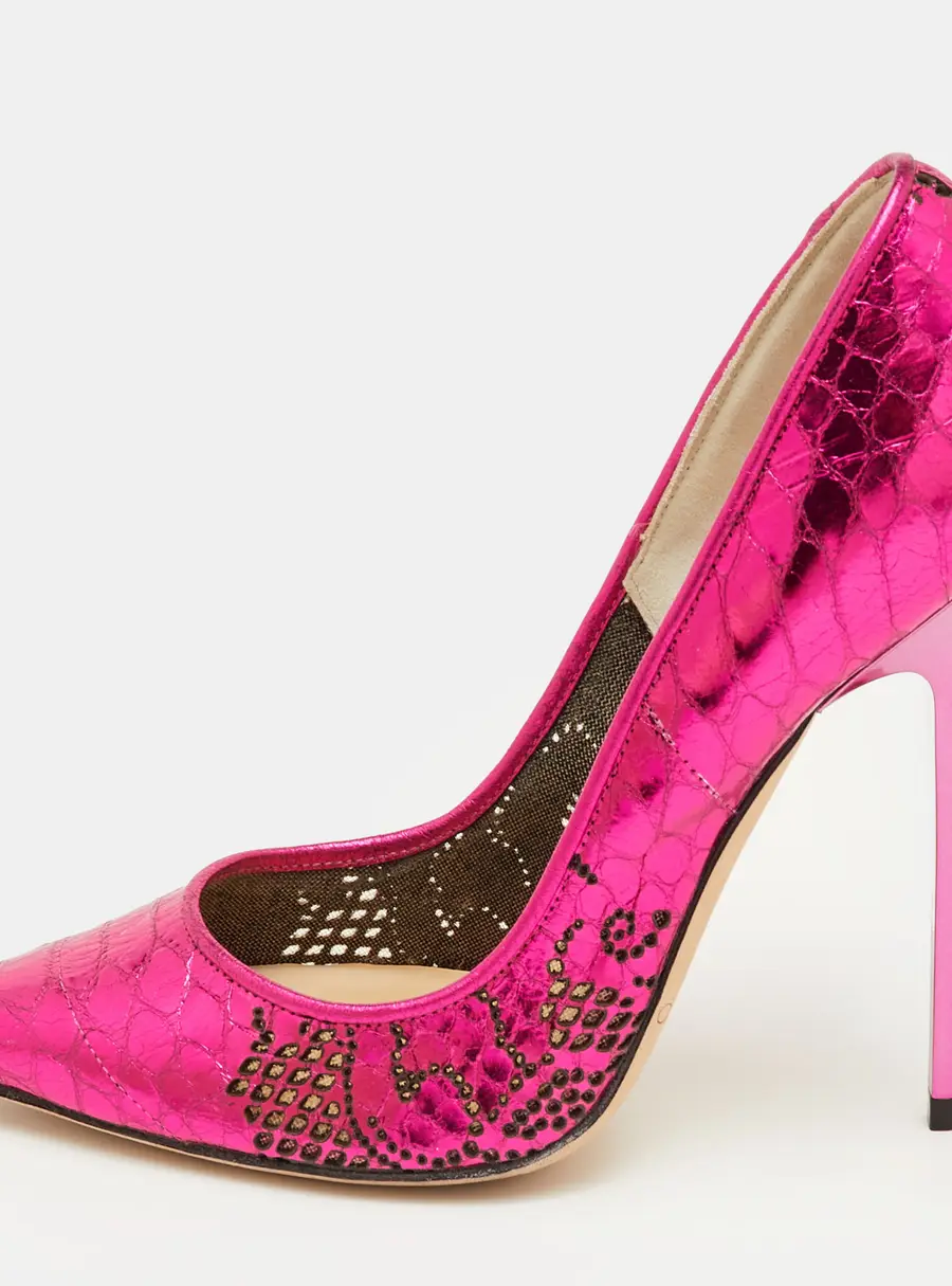 Jimmy Choo Size 34.5 Pink Snakeskin Embossed Patent Leather Pointed Toe Pumps