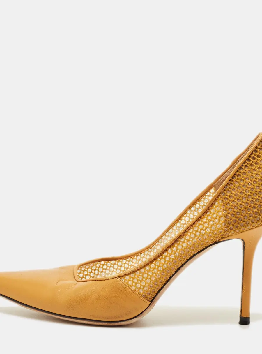 Jimmy Choo Love Size 38 Yellow Leather and Mesh Pumps