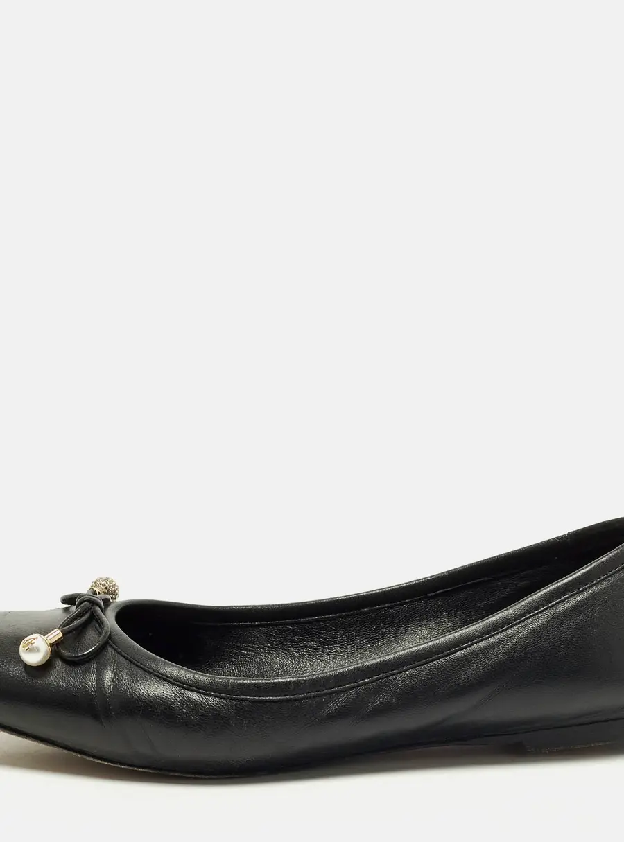 Jimmy Choo Size 38.5 Black Leather Ballet Flats