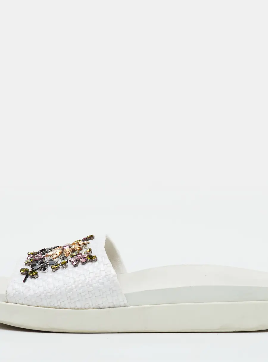 Le Silla Size 41 White Woven Straw Crystal Embellished Flat Slide Sandals