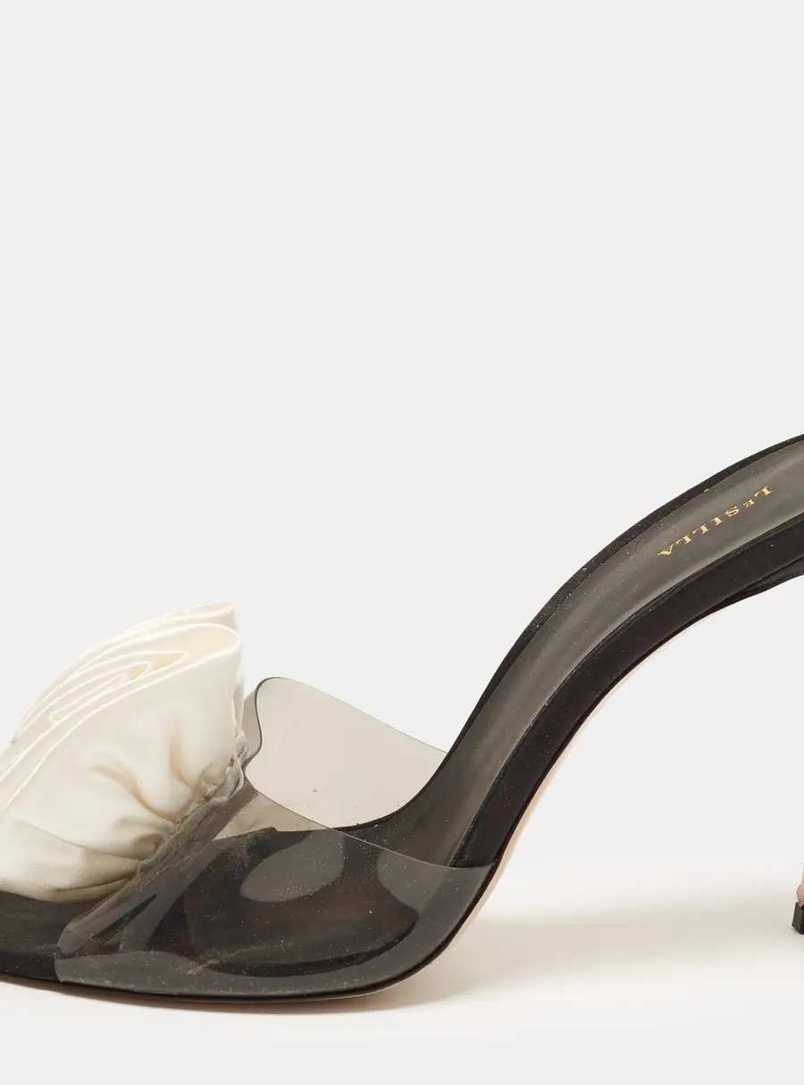 Le Silla Plexi Size 40 Transparent/Black PVC and Satin Flower Embellished Slide Sandals