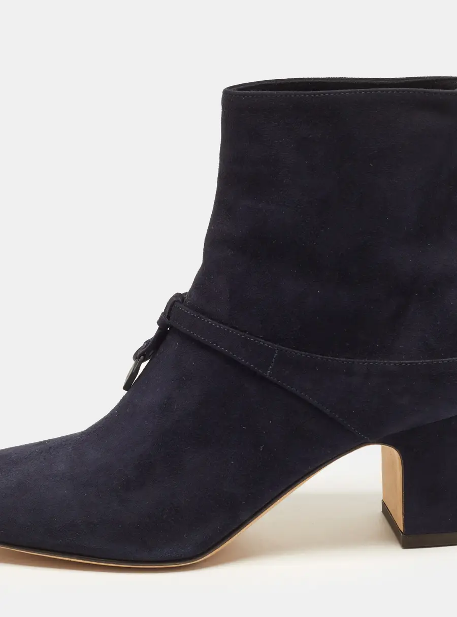 Loro Piana Maxi Charms Size 36 Navy Blue Suede Ankle Length Boots