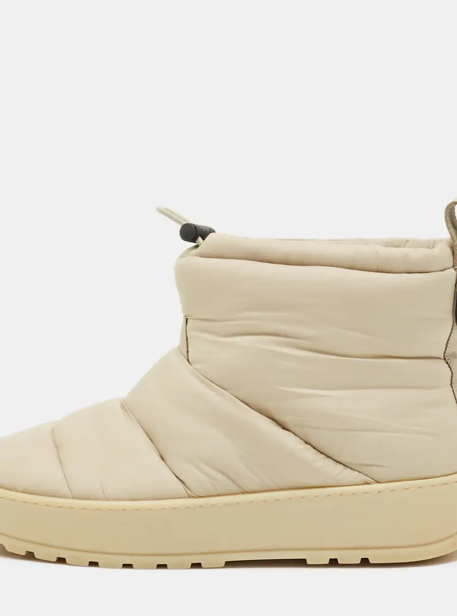 Loro Piana Size 38 Beige Nylon Ankle Length Snow Boots