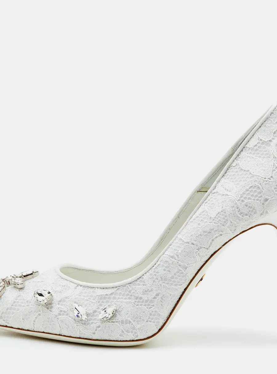 Loriblu Size 38.5 White Lace and Satin Pointed Toe Crystal Embellished Pumps