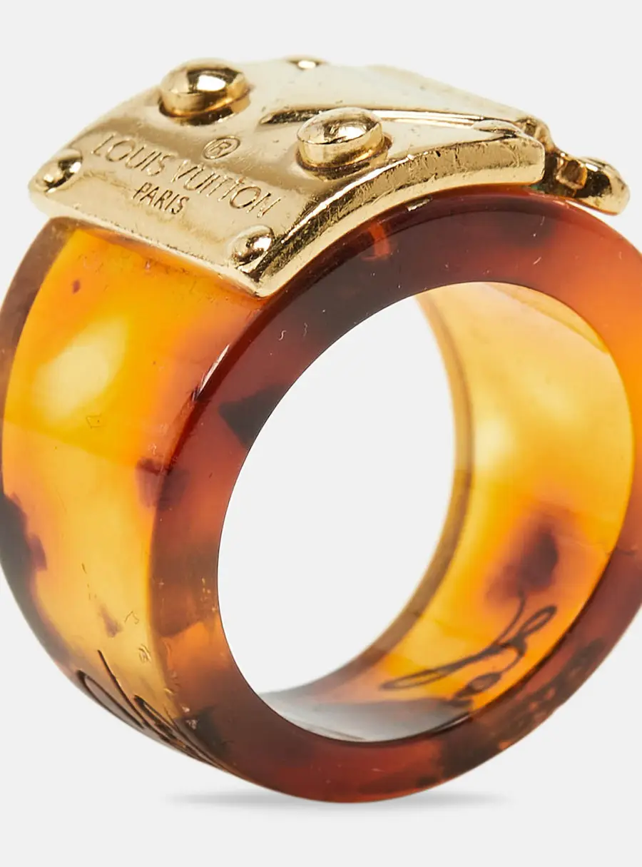 Louis Vuitton Resin Lock It Gold Tone Ring Size 54