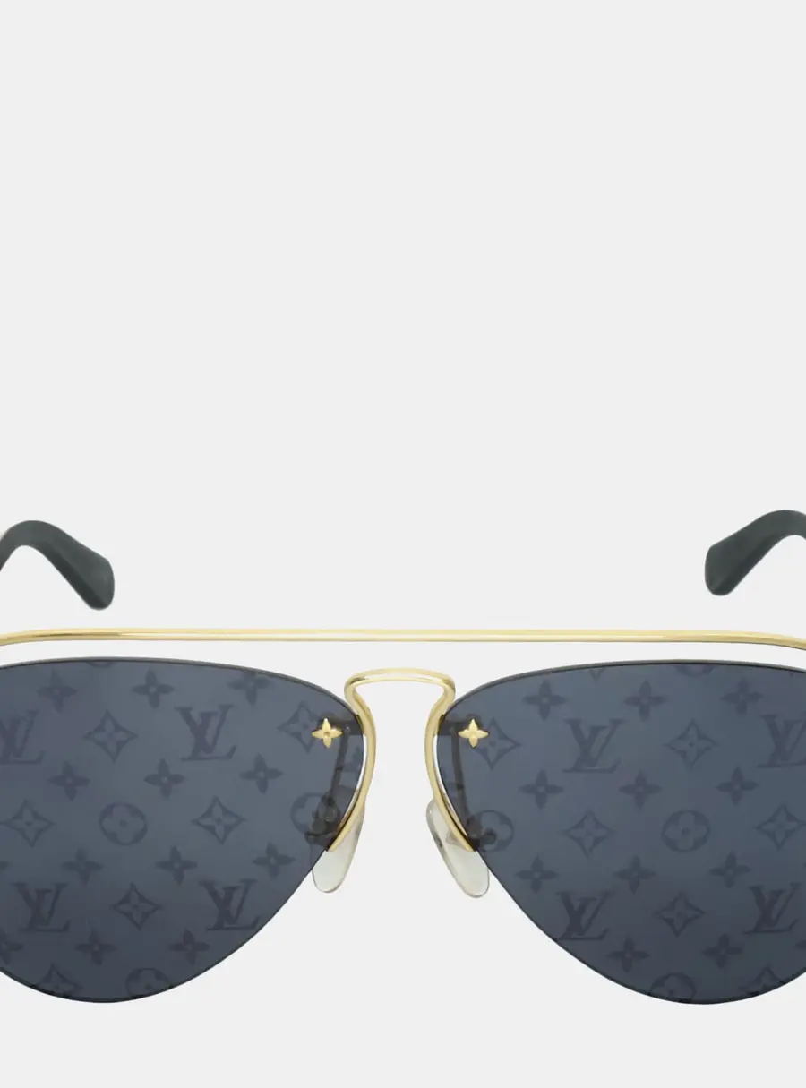 Louis Vuitton Pilot Light Sunglasses